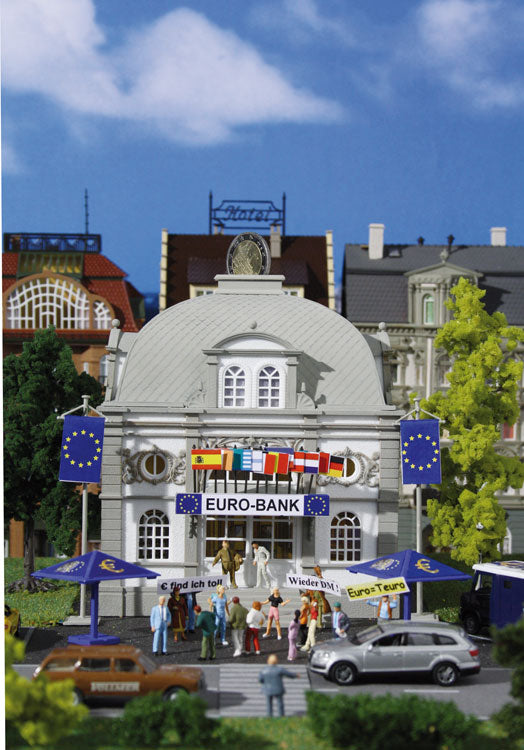 Euro-Bank -- Kit - 4-15/16 x 4-15/16 x 5-1/2" 12.5 x 12.5 x 14cm