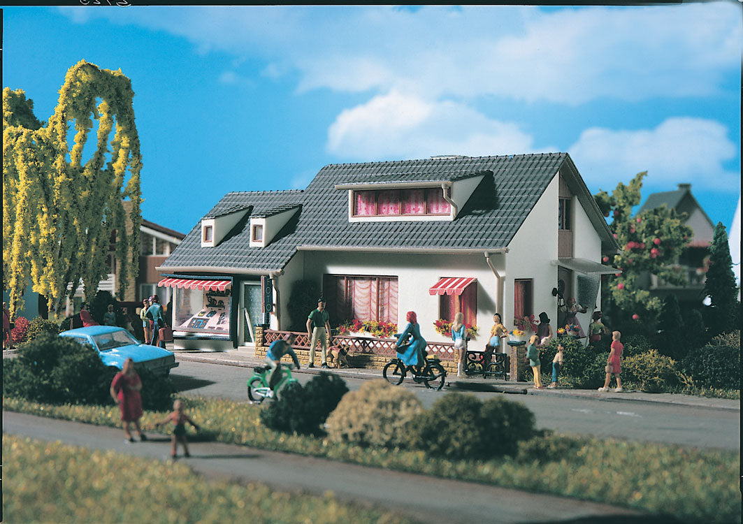 House w/Photo Shop -- 6-7/8 x 4-3/8 x 3" 17.5 x 11 x 7.5cm