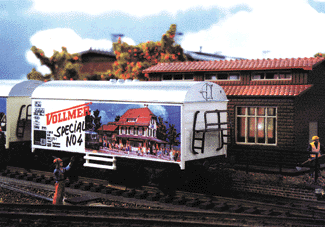 Vollmer Special Set #4 -- Repair Shed and Specially Decorated Boxcar