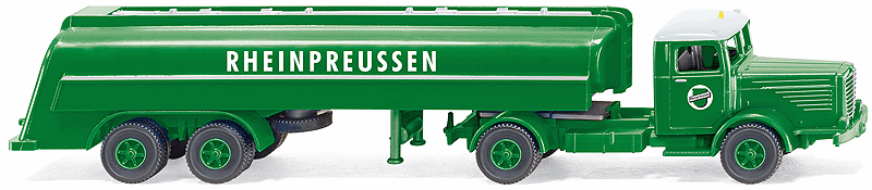 Busssing BS 16L Tank Truck - Assembled -- i(green, white, German Lettering)