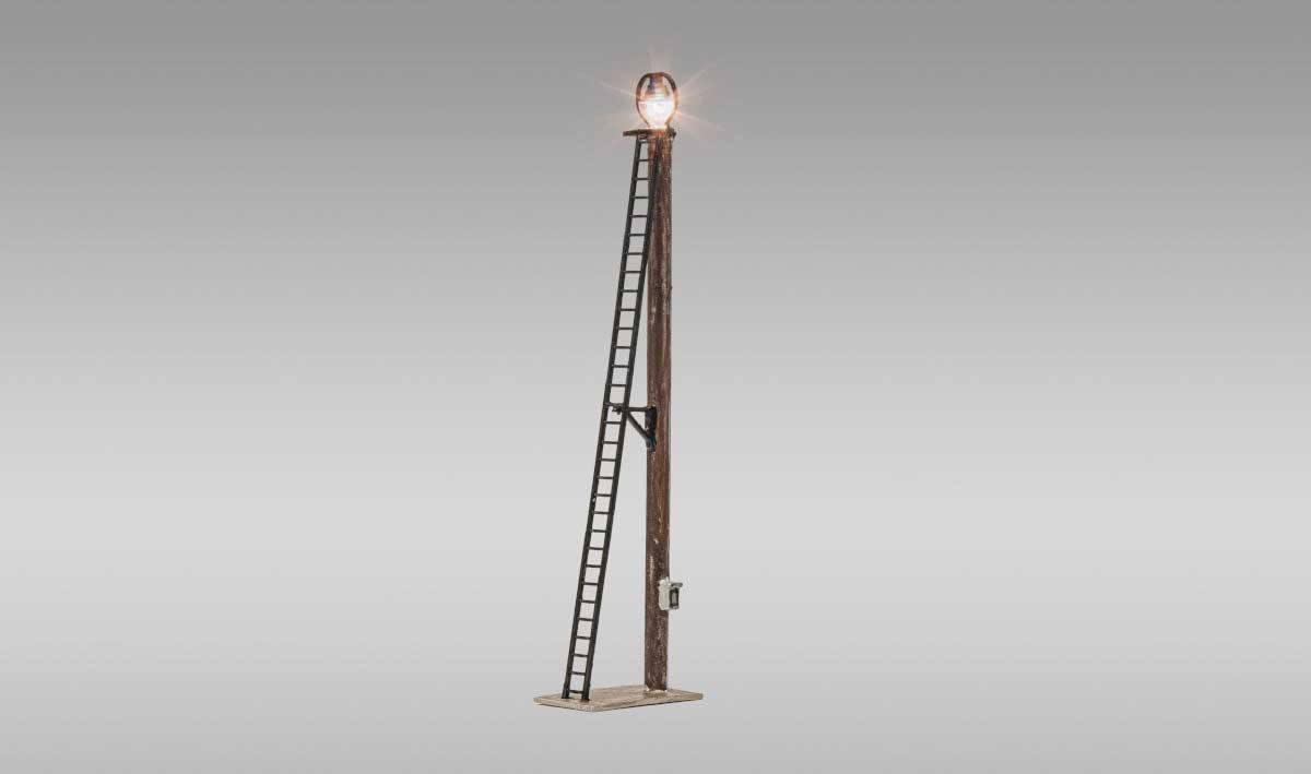 Wooden Yard Lamps - Just Plug(R) -- 4-13/16" 12.2cm, 30.4 scale feet 9.26 scale meters Tall pkg(3)-1