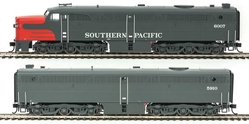 Alco PA-PB Set w/SoundTraxx(R) Sound & DCC -- Southern Pacfic(TM) #6007 (A), #5911 (B) (gray, red, white)-1