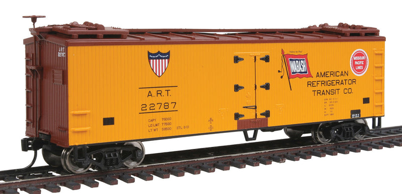 40' Wood Reefer with Wood Ends & Roof -- American Refrigerator Transit(TM) #22787 (Missouri Pacific / Wabash Logos)-1