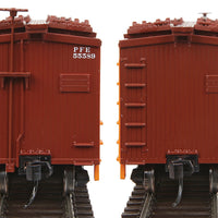 40' Wood Reefer with Wood Ends & Roof -- Pacific Fruit Express(TM) #55589 (Western Pacific Logos)