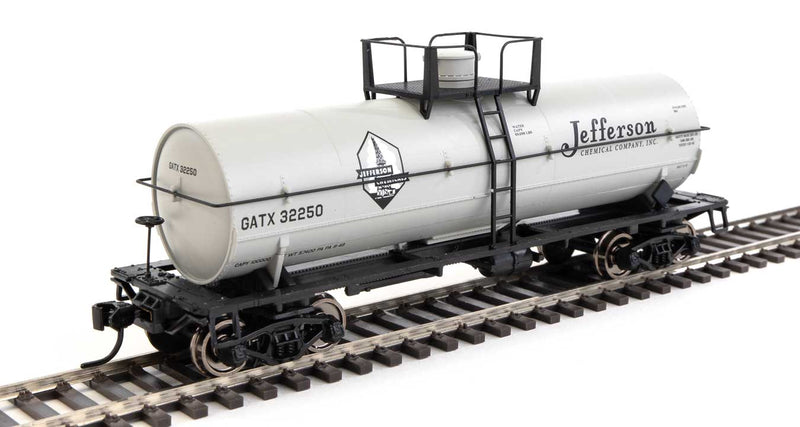 36' Chemical Tank Car - Ready to Run -- Jefferson Chemical GATX #32250-1