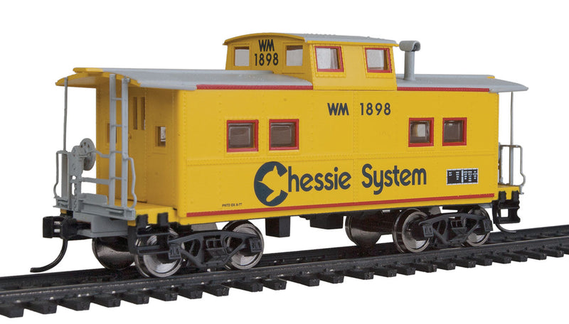 NE-Style Center Cupola Caboose - Ready to Run -- Chessie/Western Maryland #1898-1