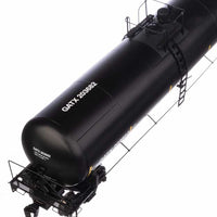 55' Trinity 30,145-Gallon Tank Car - Ready to Run -- GATX Corporation GATX #203682 (black, white, yellow conspicuity marks)