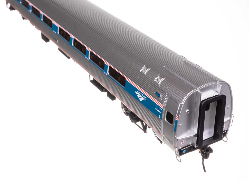85' Amfleet I 84-Seat Coach - Ready To Run -- Amtrak(R) Phase VI #21654-4