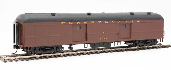 60' Pennsylvania Class B60b Baggage Car w/Standard Doors -- Pennsylvania Railroad #9353 (2/54-9/62 Scheme; Tuscan, black; Messenger Star-1
