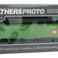 50' REA Riveted Steel Express Reefer - Ready To Run -- Railway Express Agency #7840 (light green)