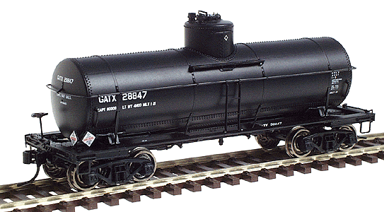 Proto 2000 8,000 Gallon Tank Car - Assembled -- GATX (General American) #28847 (black w/black bottom)