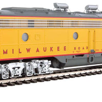 EMD E9A with LokSound Select and DCC -- Milwaukee Road #33C (yellow, gray, red)