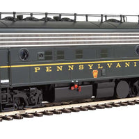 EMD FP7 LokSound 5 Sound and DCC -- Pennsylvania Railroad 9867A (Brunswick Green, single Dulux Gold stripe)