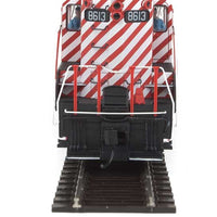 EMD GP9 Phase II - LokSound 5 Sound and DCC -- Canadian Pacific CPR #8613 (Action Red, white, black; Multimark Logo)