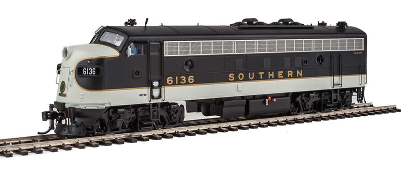EMD FP7 - FP7 Standard DC -- Southern Railway 6136, 6144 (black, white, Dulux Gold)-1