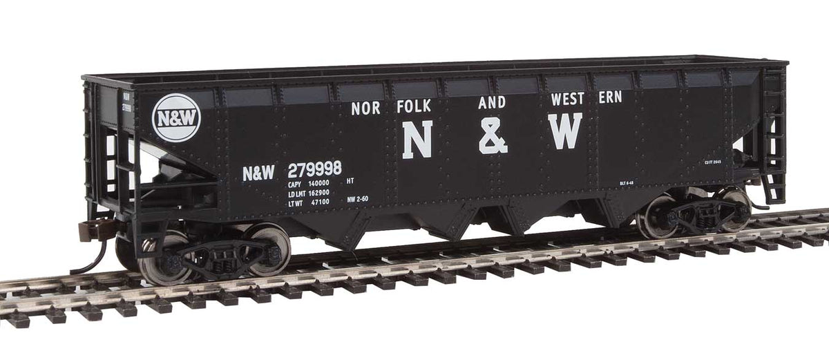 Offset Quad Hopper - Ready To Run -- Norfolk & Western (black; Block N&W, Hamburger Logo)-3