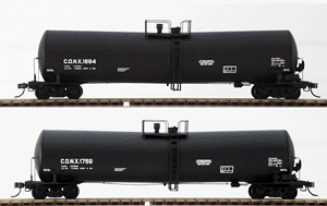 23,000 Gallon Funnel-Flow Tank Car Ready to Run 2-Pack Limited-Run -- CONX (Conoco)