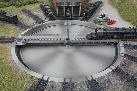 Motorized 130' Turntable w/DCC - Built-ups -- Assembled-1