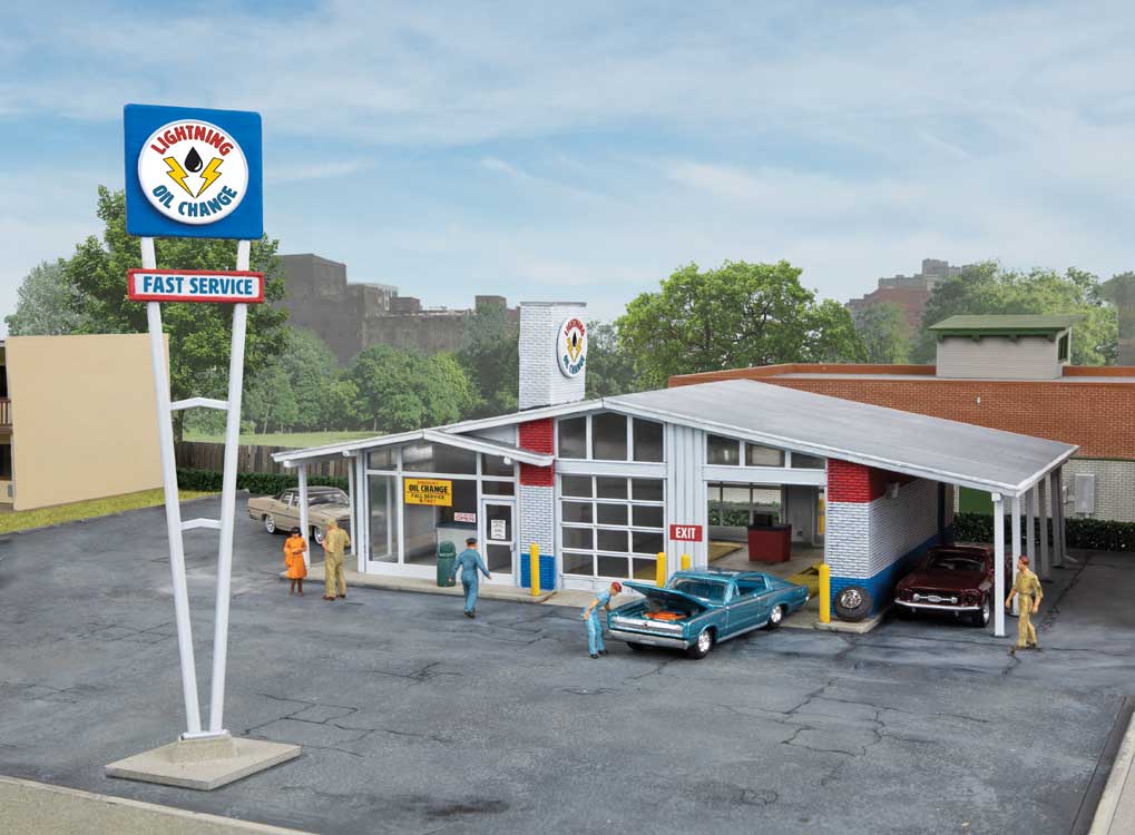Drive-in Oil Change - Repurposed Gas Station -- Kit - 10-1/2 x 9 x 3-3/16" 26.6 x 22.8 x 8cm-1