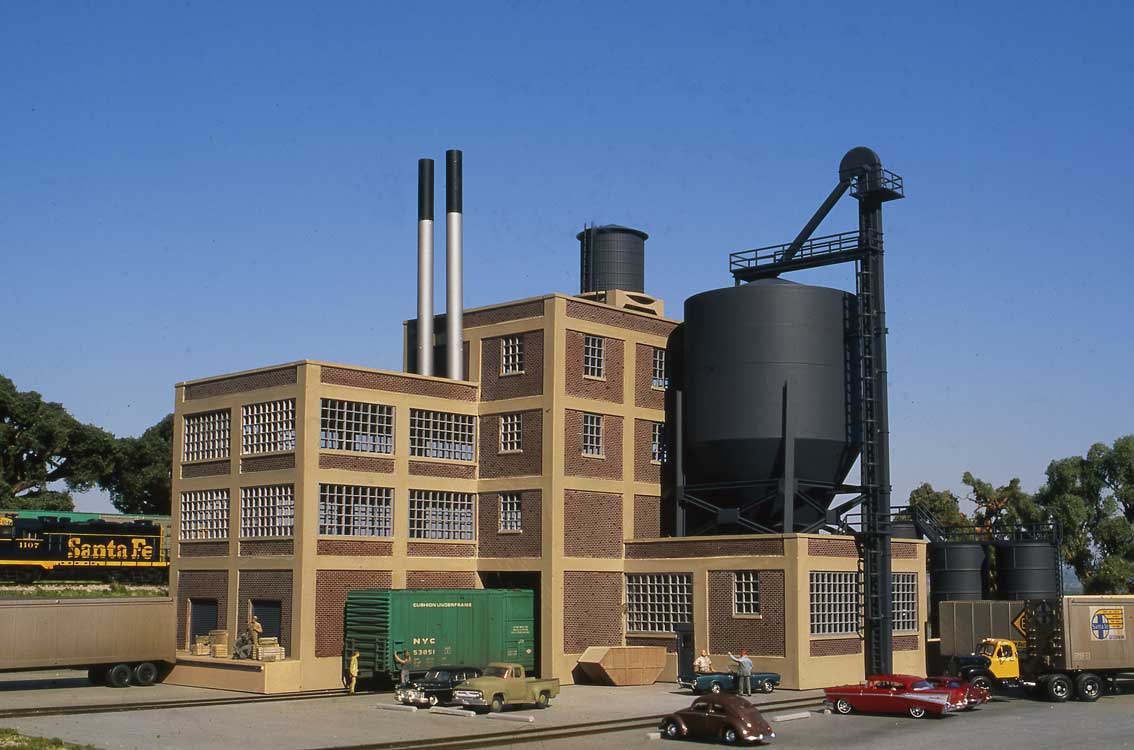Tire Plant -- Kit - 13-3/16 x 8-11/16 x 12" 33.4 x 22 x 30.4cm