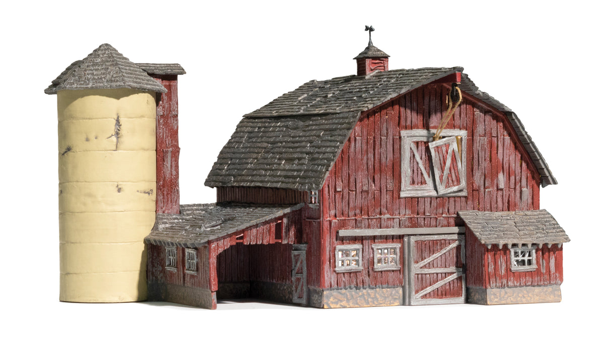 Old Weathered Barn - Built-&-Ready Landmark Structures(R) -- Assembled - 7-13/16 x 5-11/16"  19.8 x 14.4cm-1