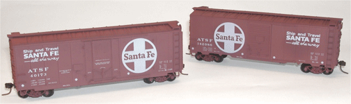 40' Single & Plug-Door Boxcar Combo Pack - Kit (Plastic) -- Santa Fe #142086 & 40173 (Both Boxcar Red, Ship & Travel Slogan, Large Logo)