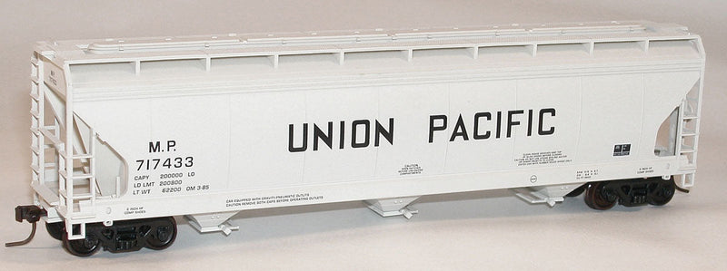 ACF 47' 3-Bay Center-Flow Covered Hopper - Kit -- Union Pacific MP #71743 (gray, MP-Style Squared Lettering)