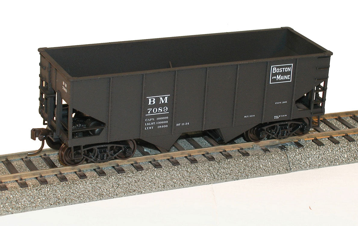 USRA 55-Ton 2-Bay Open Hopper - Kit -- Boston & Maine #7089 (black, Rectangle Logo)