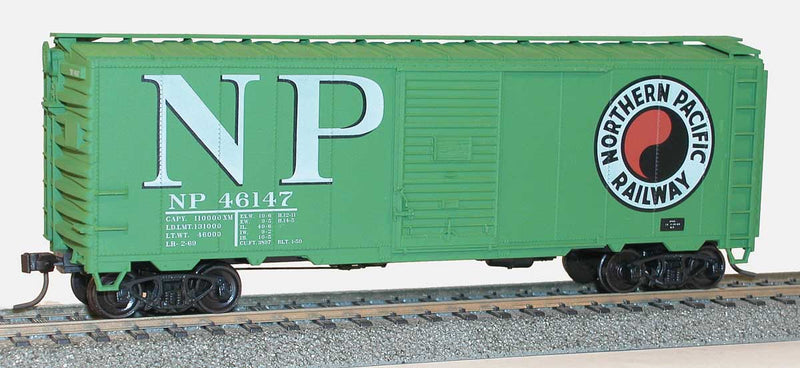 AAR 40' Single-Door Steel Boxcar - Kit -- Northern Pacific 46147 (green, Large Logo)