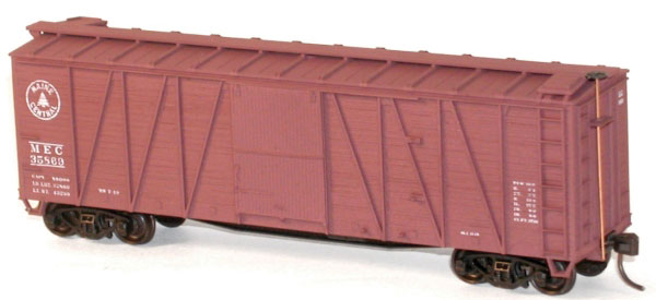 40' Wood 8-Panel Outside-Braced Boxcar w/Wood Doors & Ends - Kit -- Maine Central #35507 (Boxcar Red)