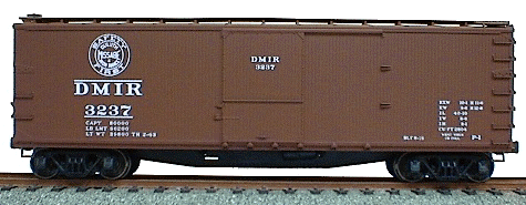 USRA 40' Double-Sheathed Wood Boxcar - Kit -- Duluth, Missabe & Iron Range