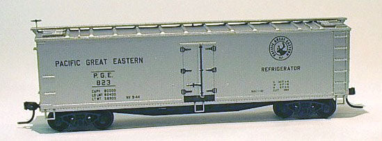 40' Wood Reefer - Plastic Kit -- Pacific Great Eastern