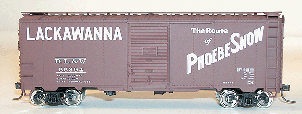 Accuready(TM) AAR 40' Steel Boxcar Assembled -- Erie Lackawanna