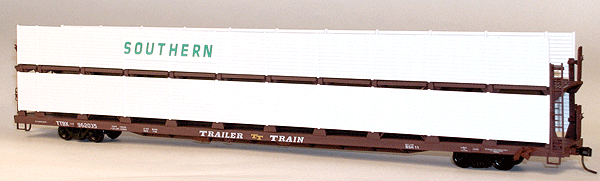 89' Partially Enclosed Bi-level Auto Rack - Kit (Plastic) -- Southern Railway w/Trailer-Train Flat #962035 (Boxcar Red, silver, green)