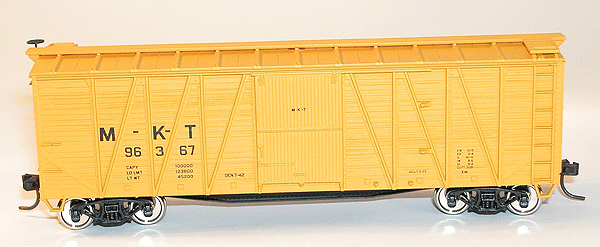 Accuready(TM) Assembled 40' Wood 8-Panel Outside Braced Boxcar -- Missouri, Kansas and Texas