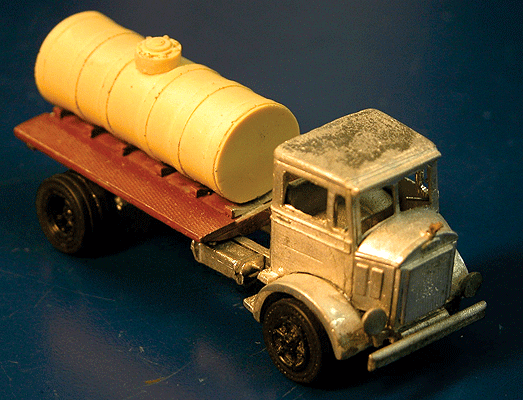 Tractor Mack -- CJ Universal Tractor & Chassis w/Tanker Body & Spoke Wheels