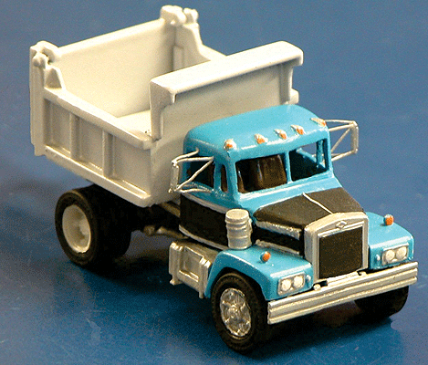 Truck Diamond Reo -- With 7' Heil Dump Body & Spoked Wheels