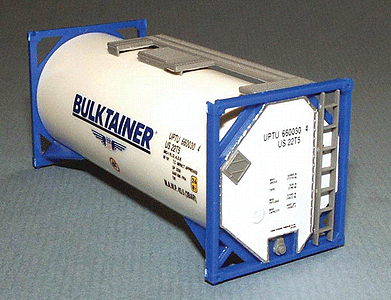 Unframed (Beam) Tank Container -- Union Pacific Bulktainer