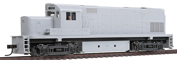 Alco C420 Phase 2B Low Nose, Dynamic Brakes - Standard DC - Master(R) Silve -- Undecorated; Low Nose w/Light