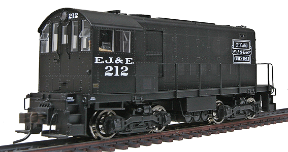 Alco HH660 - Standard DC - Master(R) Silver -- Elgin, Joliet, & Eastern #212 (black, white)