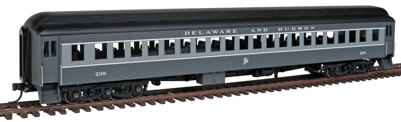 Heavyweight Single-Window Coach - Ready to Run - Master(R) -- Delaware & Hudson #238 (Two-Tone Gray)