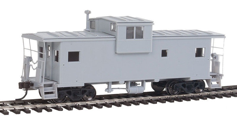 Extended-Vision Caboose - Ready to Run - Master(R) -- Undecorated (No Roofwalk)