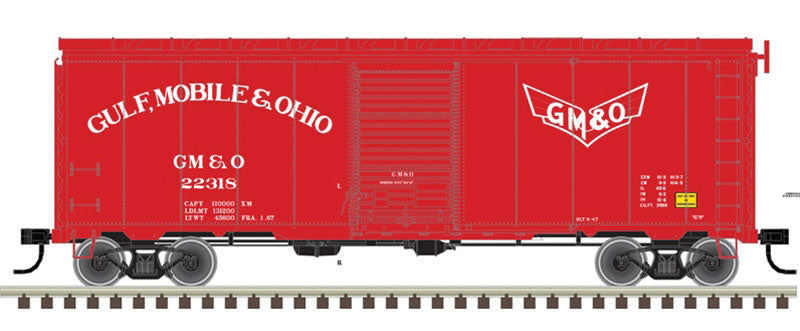 AAR Post-War Boxcar w/6' Door - Ready to Run - Master(R) -- Gulf, Mobile & Ohio 26461 (red, white)