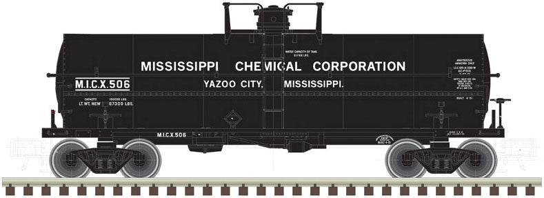 11,000-Gallon Tank Car No Platform - Ready to Run - Master(R) -- Mississippi Chemical MICX 506 (black)