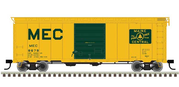 40' Postwar Boxcar with 8' Door - Ready to Run - Master(R) -- Maine Central 8679 (Harvest Gold, green)