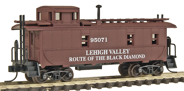 34' Cupola Caboose - Assembled -- Lehigh Valley #95071