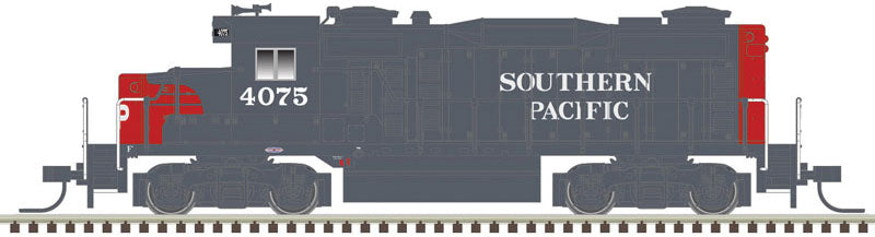 EMD GP20 - Standard DC - Master(TM) Silver -- Southern Pacific 4075 (gray, red)