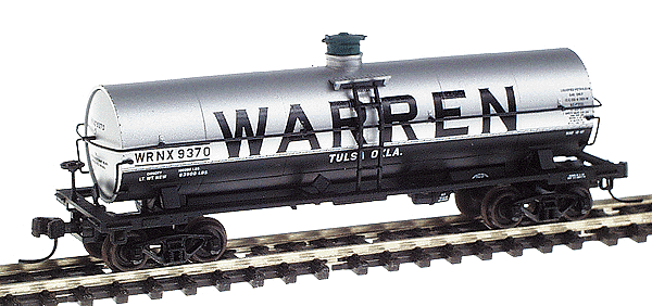ACF 11,000 Gallon Tank Car - No Dome Platform - Assembled -- Warren Petroleum Corp. #9370 (black, white, green)