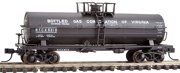 ACF 11,000-Gallon Tank Car w/Dome Platform - Ready to Run -- Bottled Gas Corporation of Virginia #5310 (black)