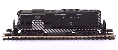 GP7 Santa Fe #2696 dynam